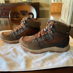 New Men's Keen Brown Waterproof Leather Hiking Boots - Size 8.5 US